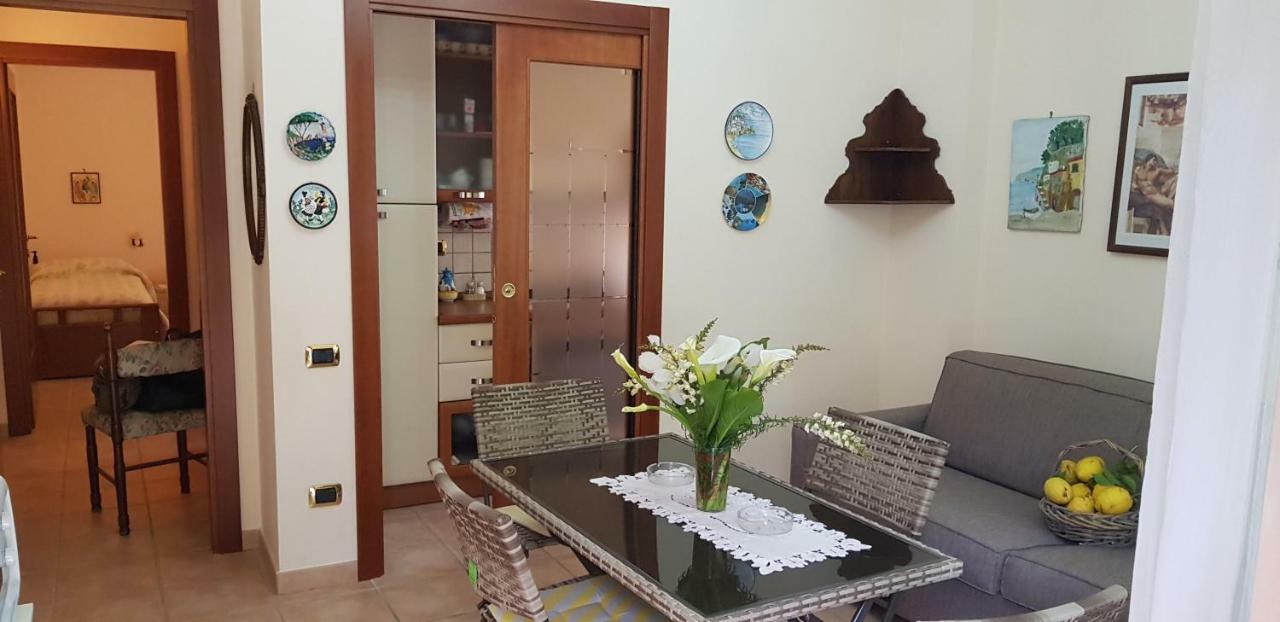 Casa Vacanza Giovanna Vietri Ngoại thất bức ảnh